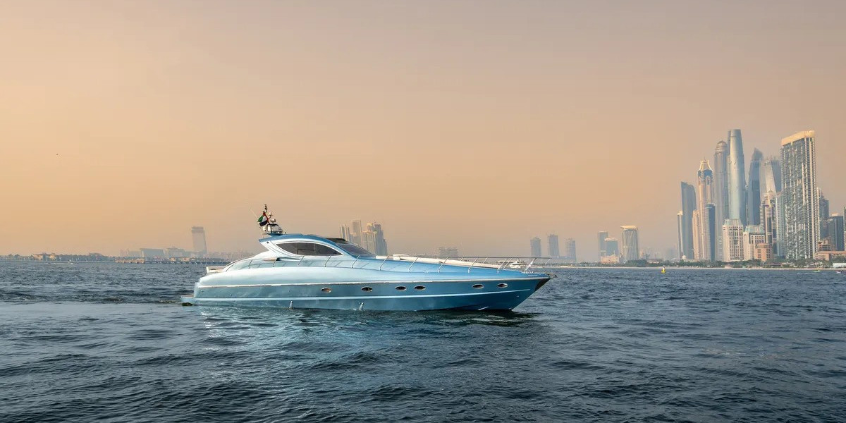 Explore the Best Water Activities Dubai Has to Offer